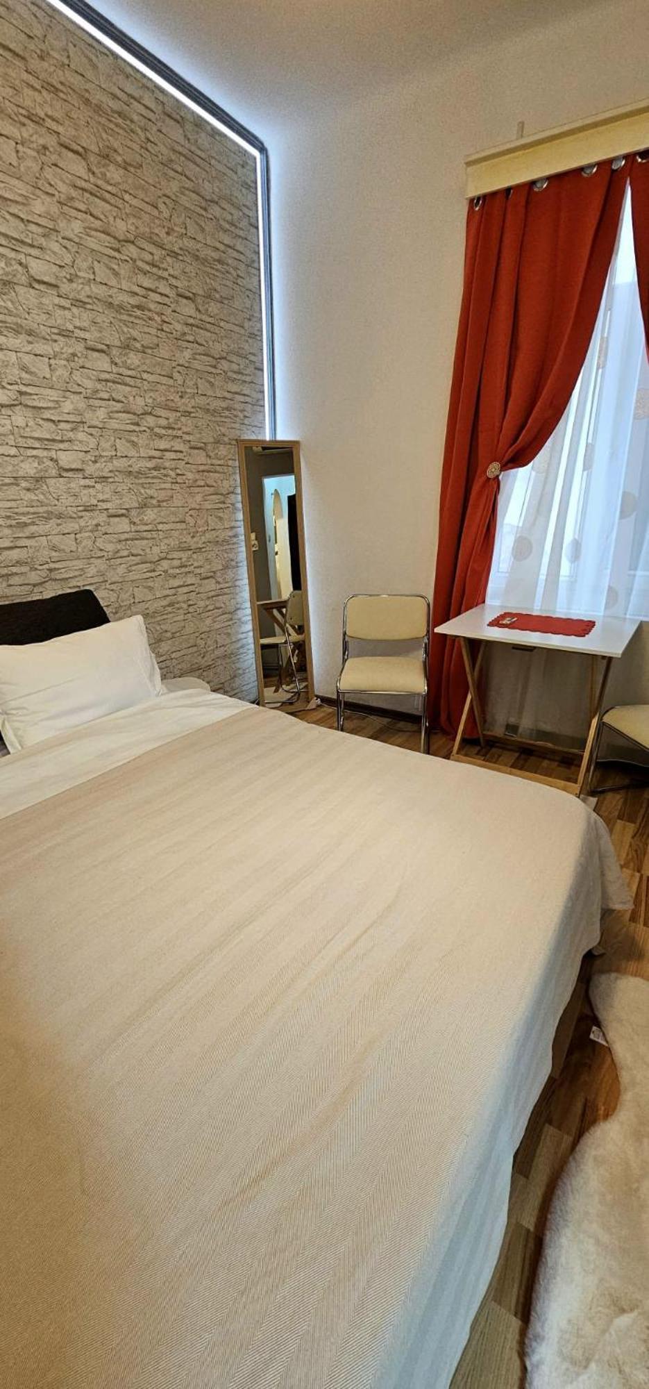 Tantra 3 Filipescu Bucureşti